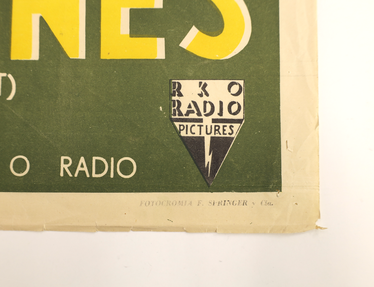 Detail of the Clash by Night 1952 Argentinian one sheet poster showing the RKO Radio Pictures logo and printer credit along the lower edge.