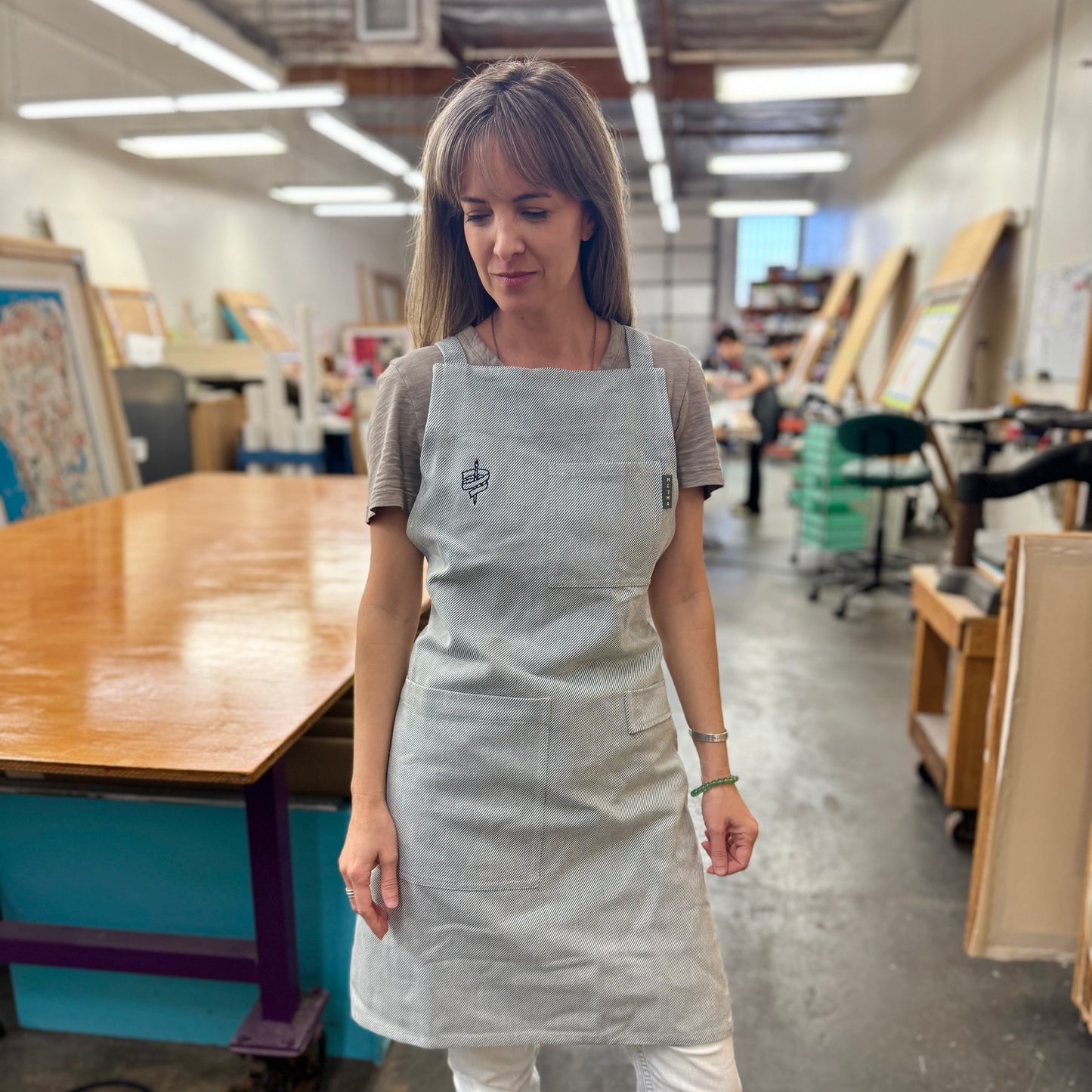Cross-Back Apron