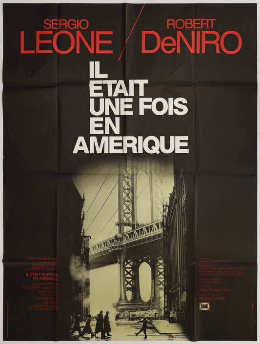 Full front view showing Robert De Niro and Sergio Leone names, the French title, Manhattan Bridge image, cast credits, and red-and-black Casaro design.